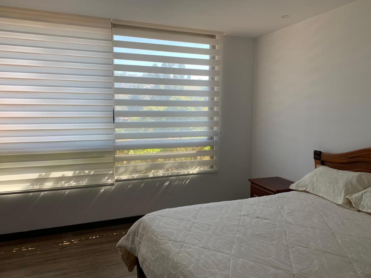 Apartamento En Zona Exclusiva De Cuenca Apartment Ngoại thất bức ảnh