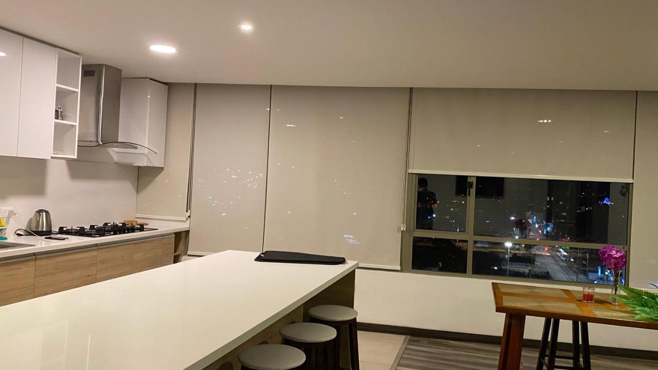 Apartamento En Zona Exclusiva De Cuenca Apartment Ngoại thất bức ảnh